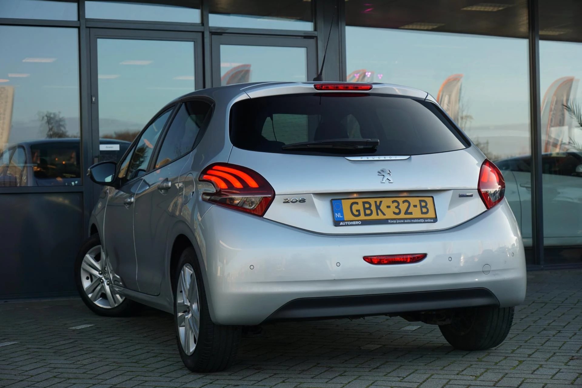 Hoofdafbeelding Peugeot 208