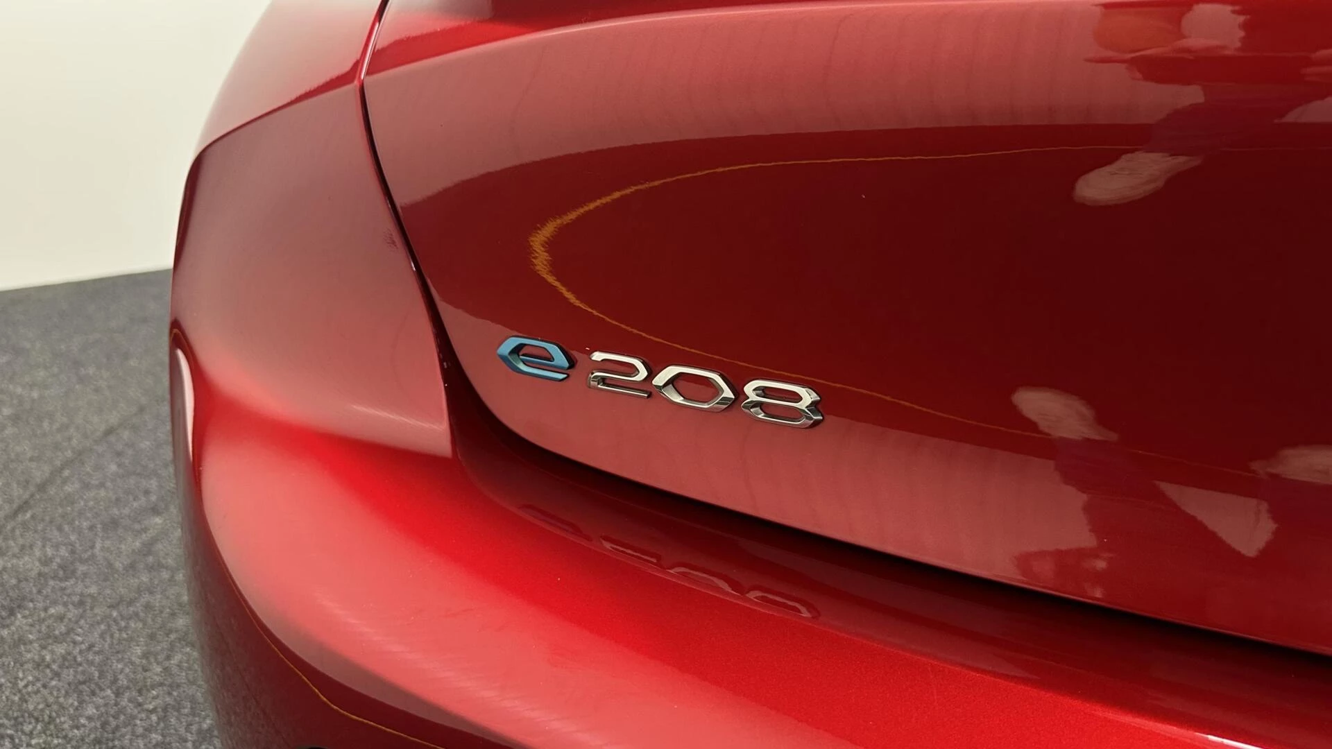 Hoofdafbeelding Peugeot e-208