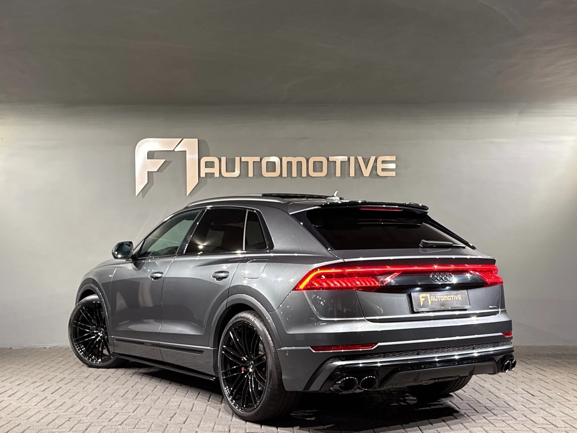 Hoofdafbeelding Audi Q8