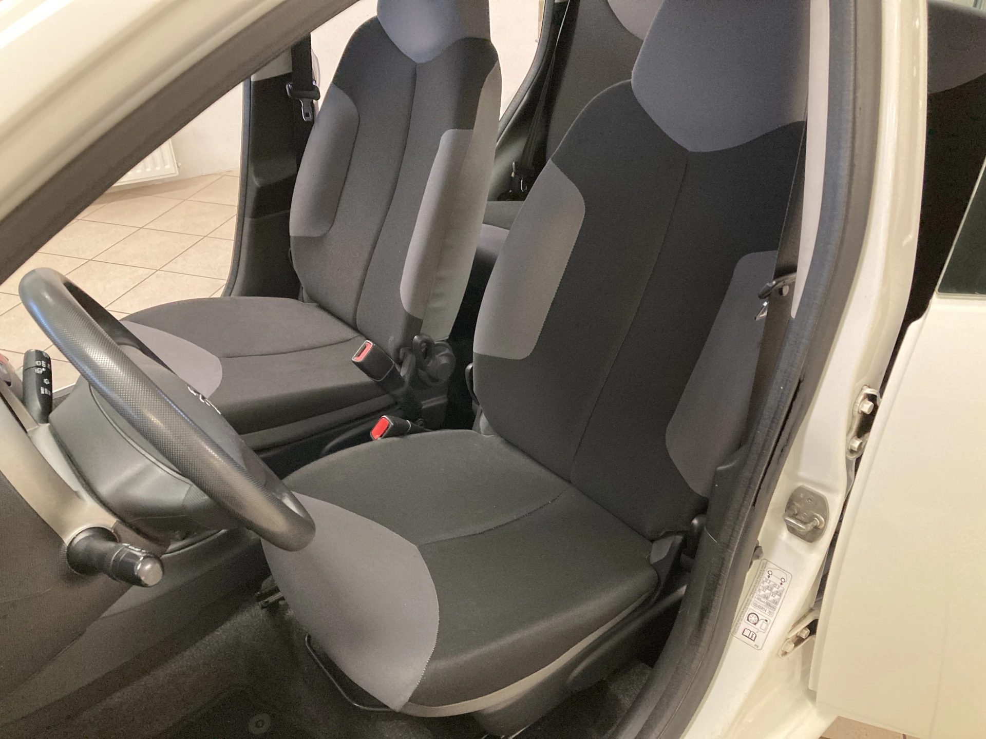 Hoofdafbeelding Peugeot 107