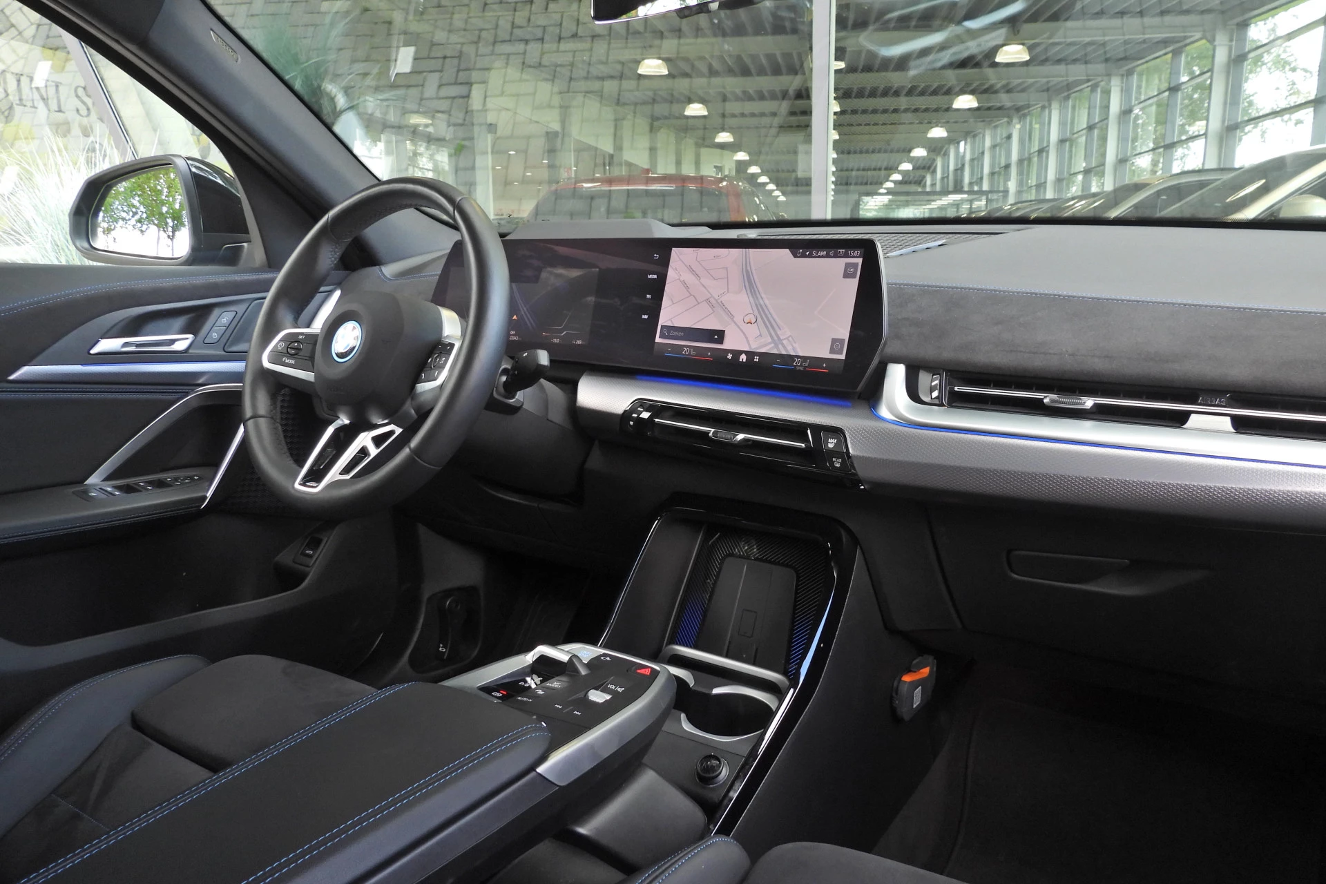 Hoofdafbeelding BMW iX2