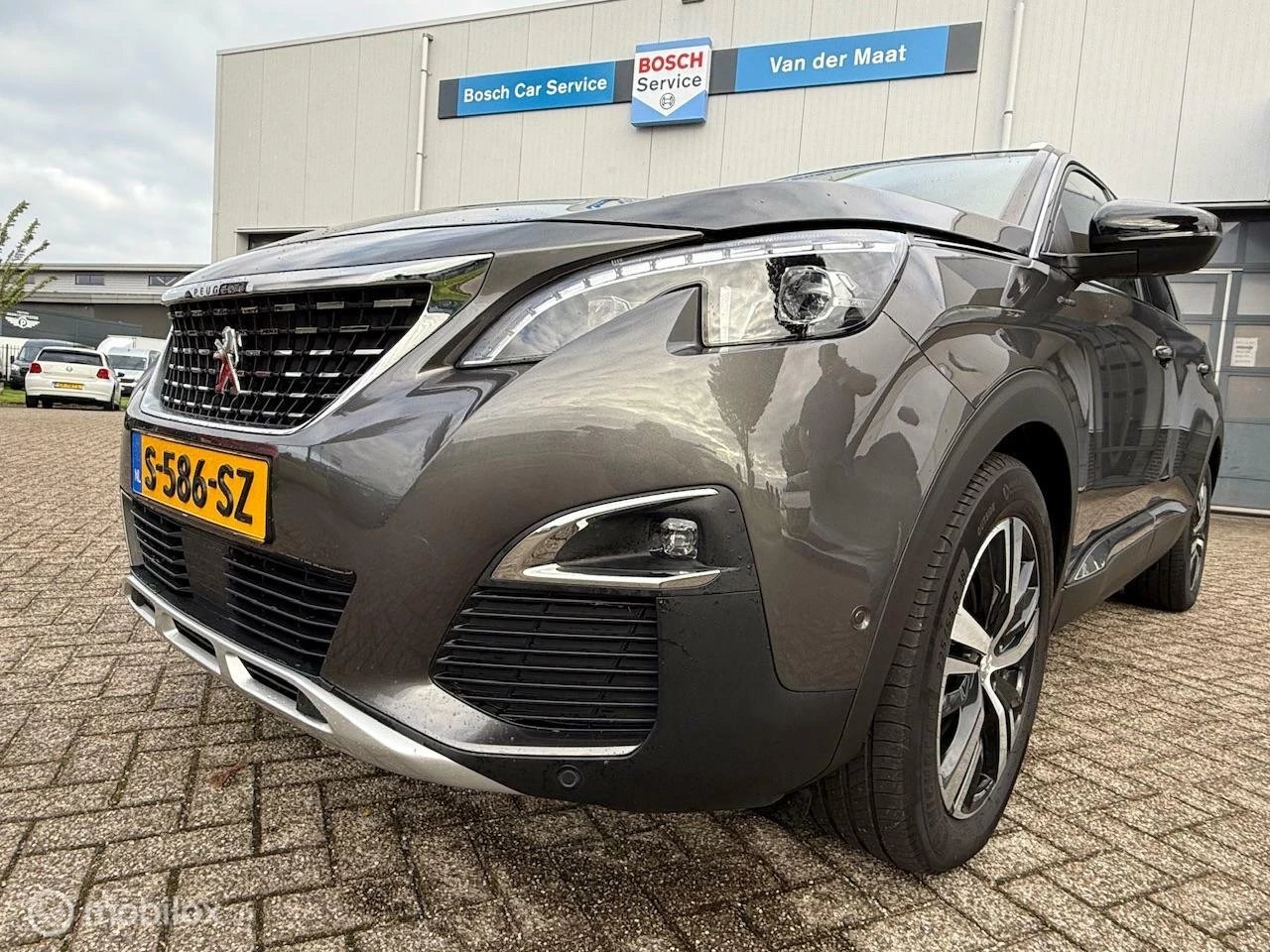 Hoofdafbeelding Peugeot 5008