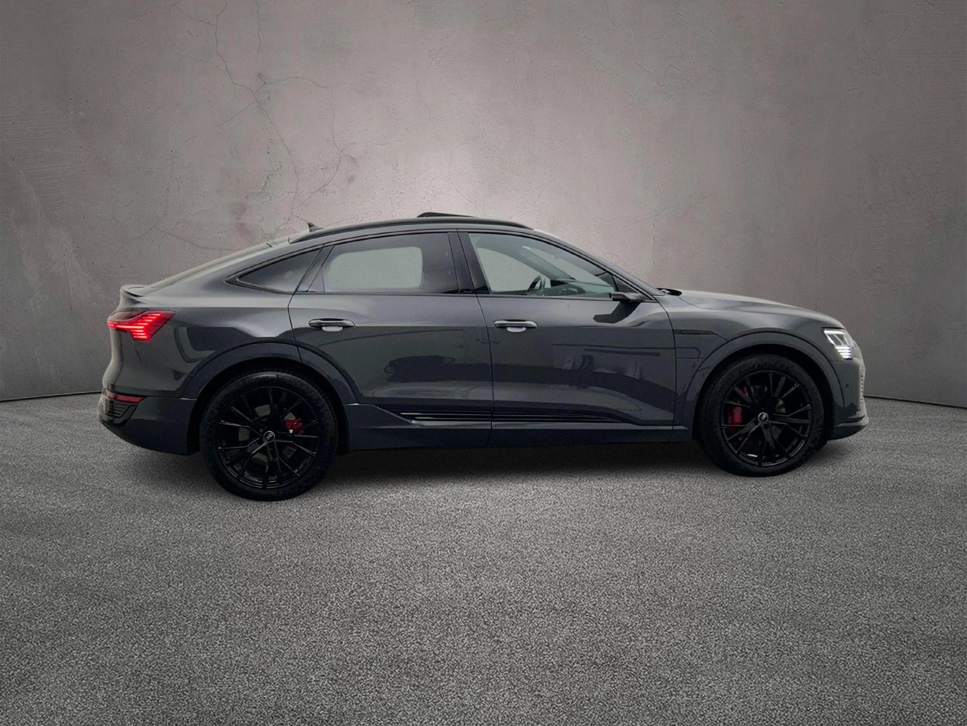 Hoofdafbeelding Audi Q8 Sportback e-tron