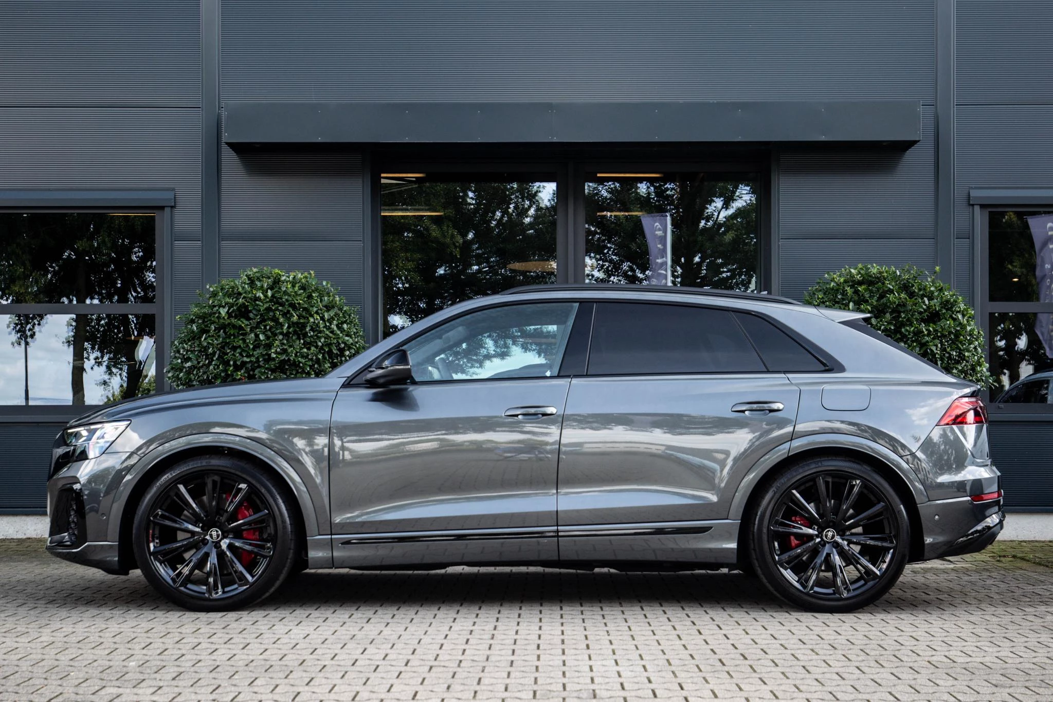 Hoofdafbeelding Audi Q8