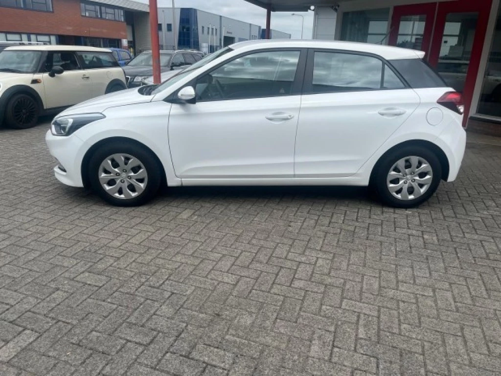 Hoofdafbeelding Hyundai i20
