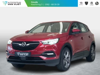 Hoofdafbeelding Opel Grandland Opel Grandland 1.6 Turbo Hybrid Business Elegance | Navigatie | Parkeersensoren voor en achter | Apple Carplay/Android Auto