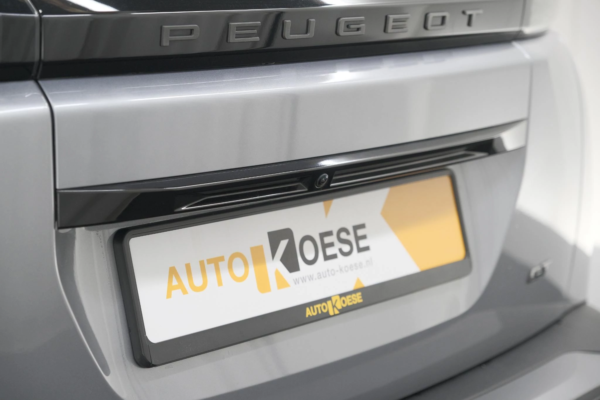 Hoofdafbeelding Peugeot e-2008