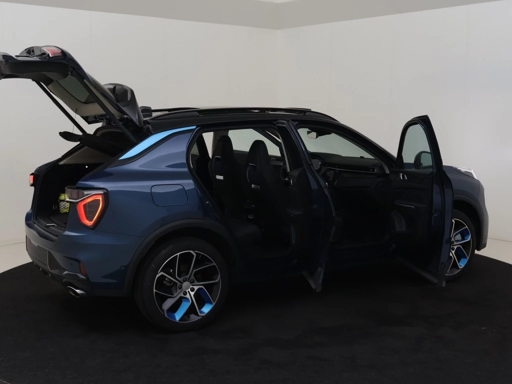 Hoofdafbeelding Lynk & Co 01