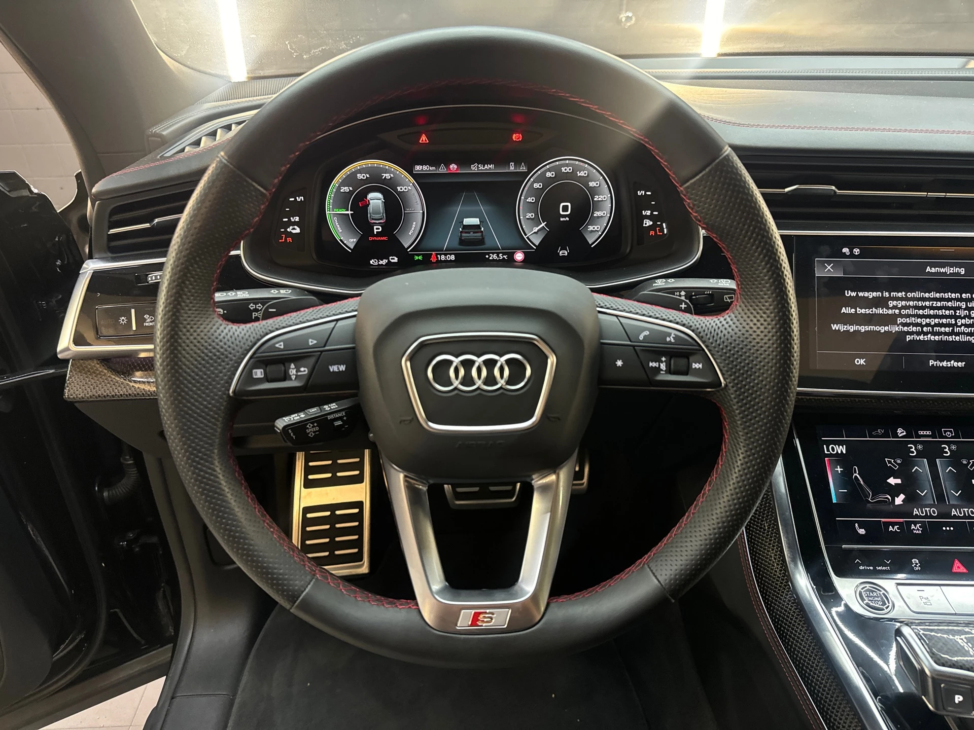 Hoofdafbeelding Audi Q8