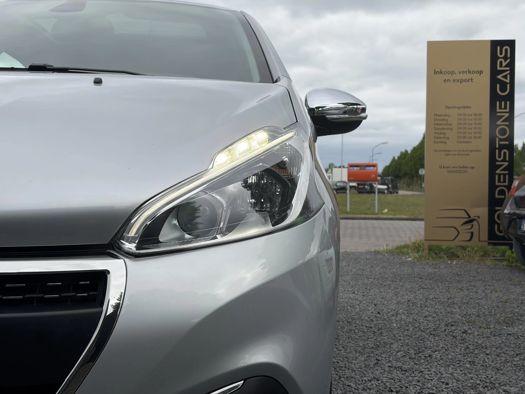 Hoofdafbeelding Peugeot 208