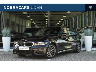 BMW 3 Serie Touring 318i Executive M Sport Automaat / Trekhaak / Sportstoelen / Achteruitrijcamera / LED / M Sportonderstel / Live Cockpit Professional