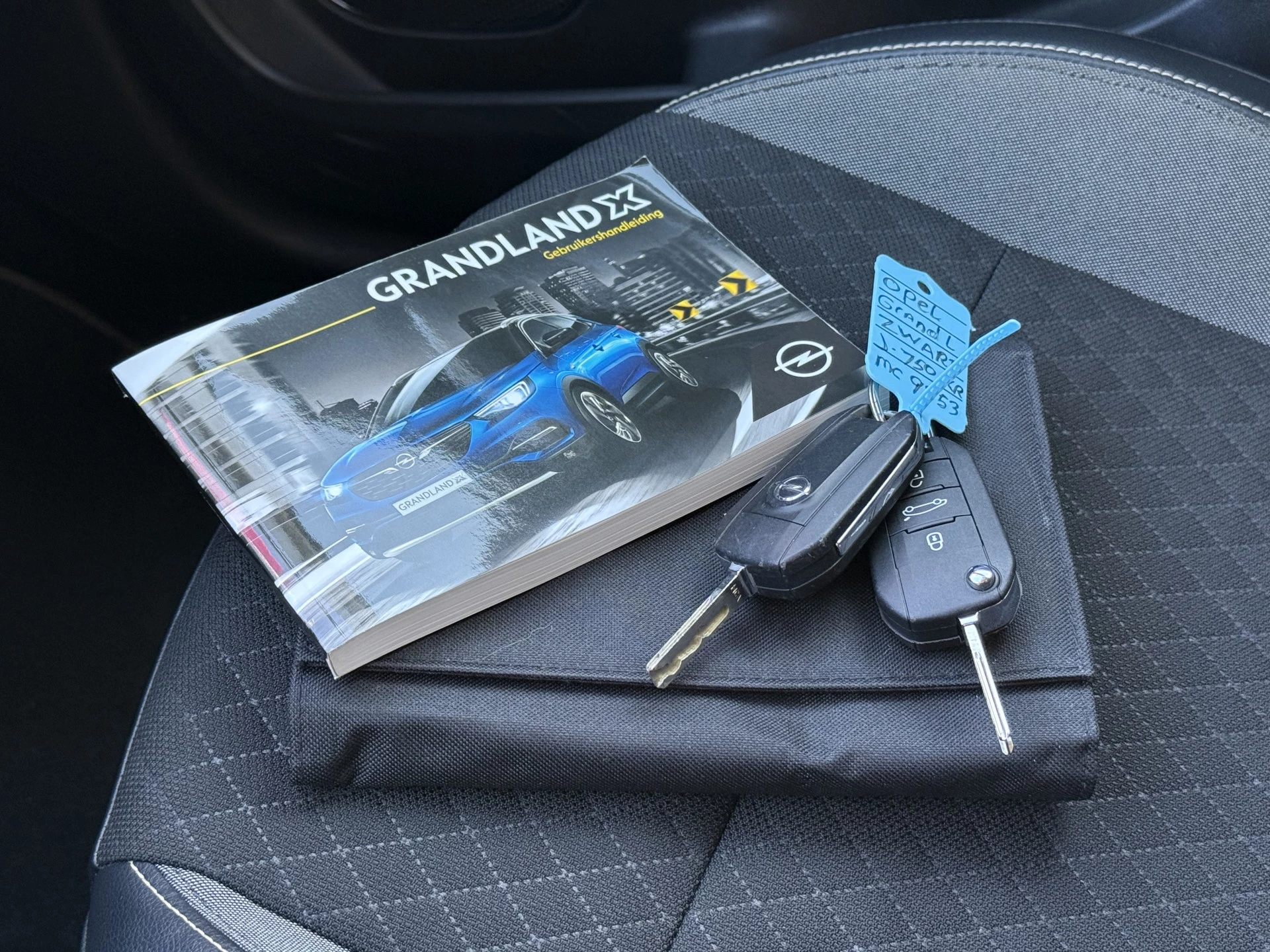 Hoofdafbeelding Opel Grandland X