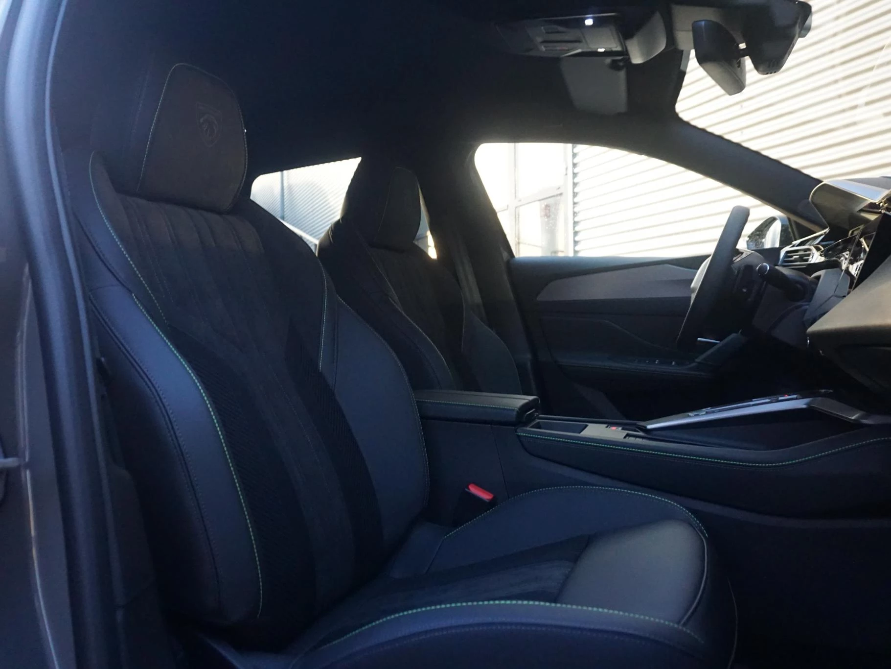 Hoofdafbeelding Peugeot e-308