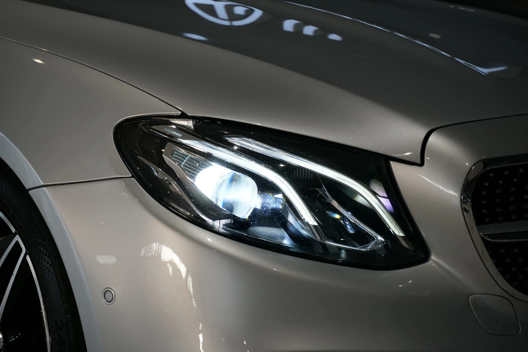 Hoofdafbeelding Mercedes-Benz E-Klasse