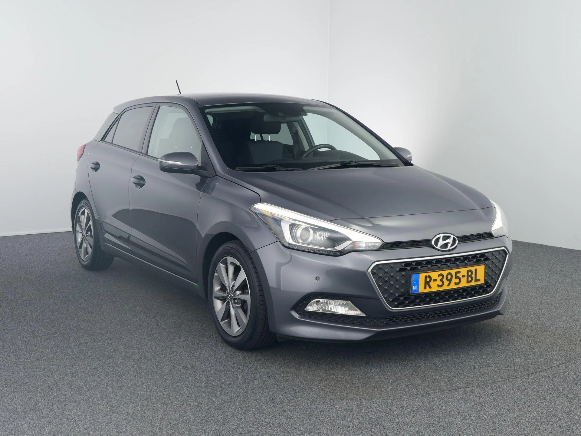 Hoofdafbeelding Hyundai i20