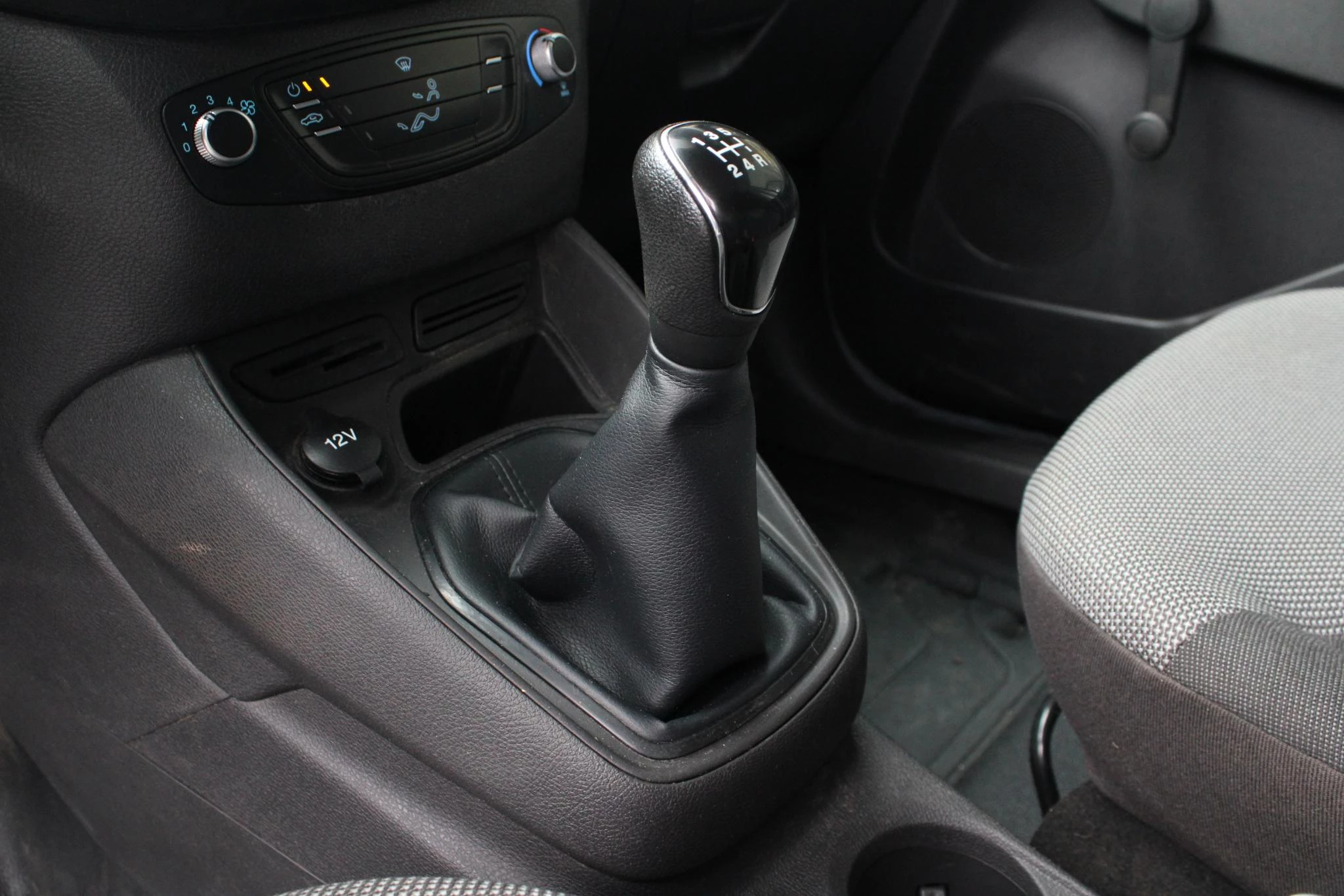 Hoofdafbeelding Ford Transit Courier