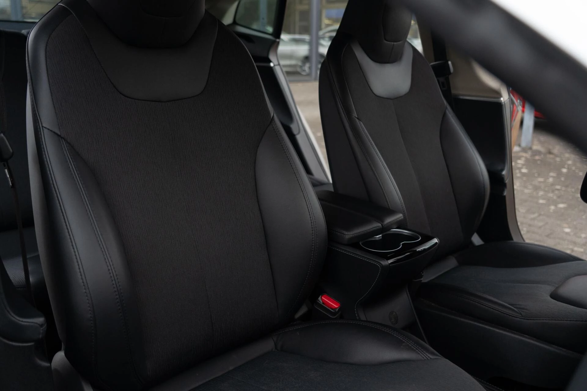 Hoofdafbeelding Tesla Model S