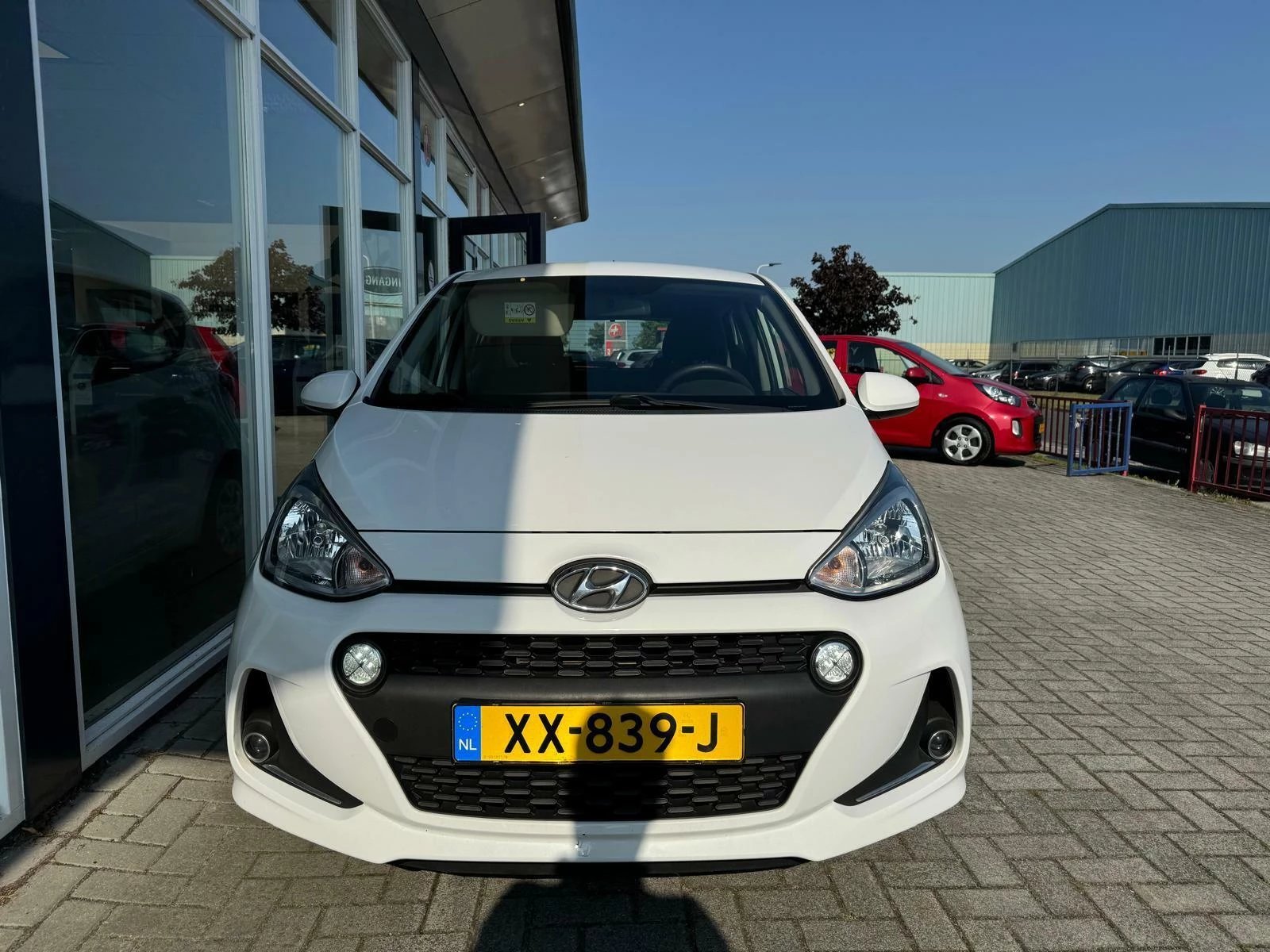 Hoofdafbeelding Hyundai i10