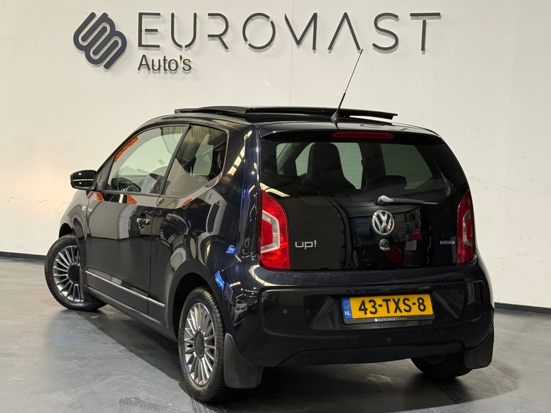 Hoofdafbeelding Volkswagen up!