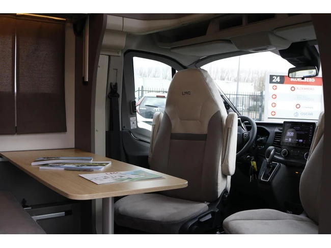 Hoofdafbeelding LMC Camper