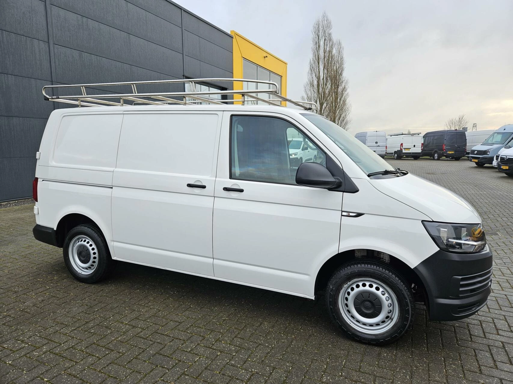 Hoofdafbeelding Volkswagen Transporter