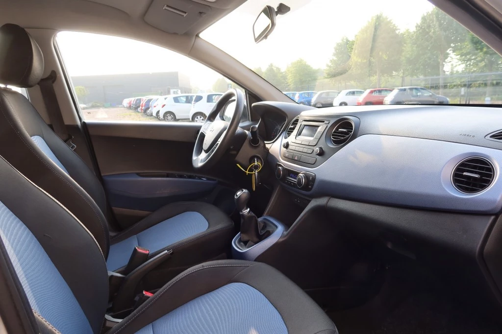 Hoofdafbeelding Hyundai i10