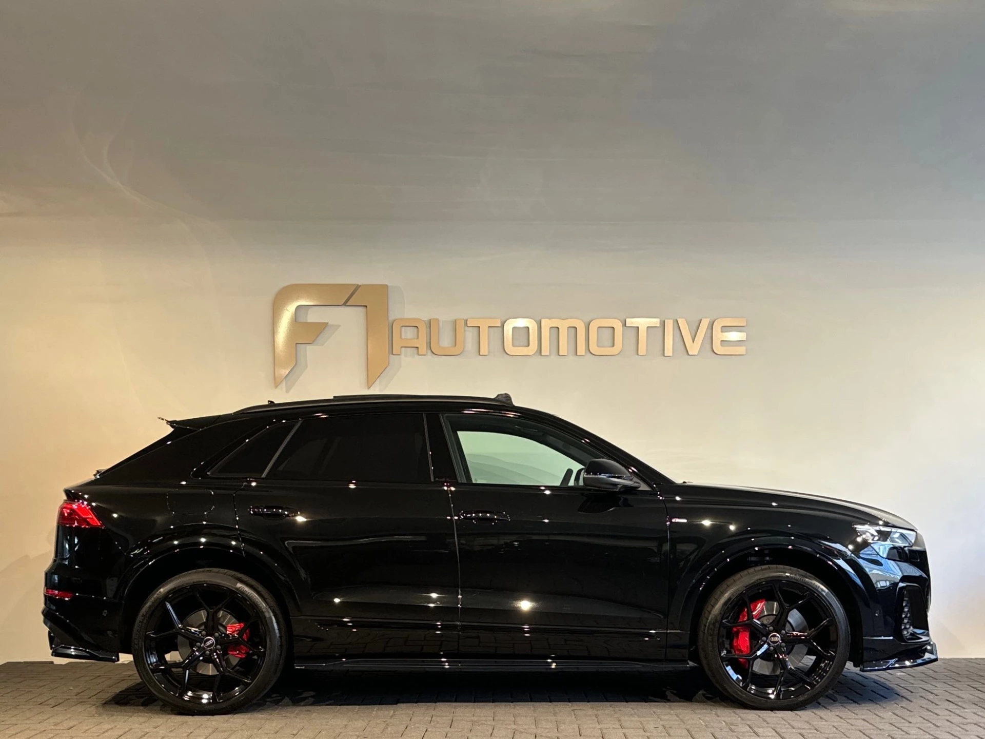 Hoofdafbeelding Audi Q8
