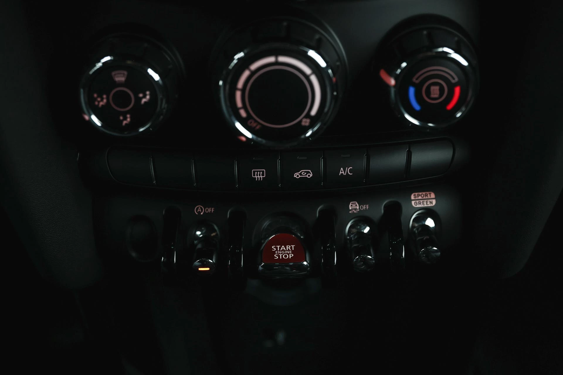 Hoofdafbeelding MINI One