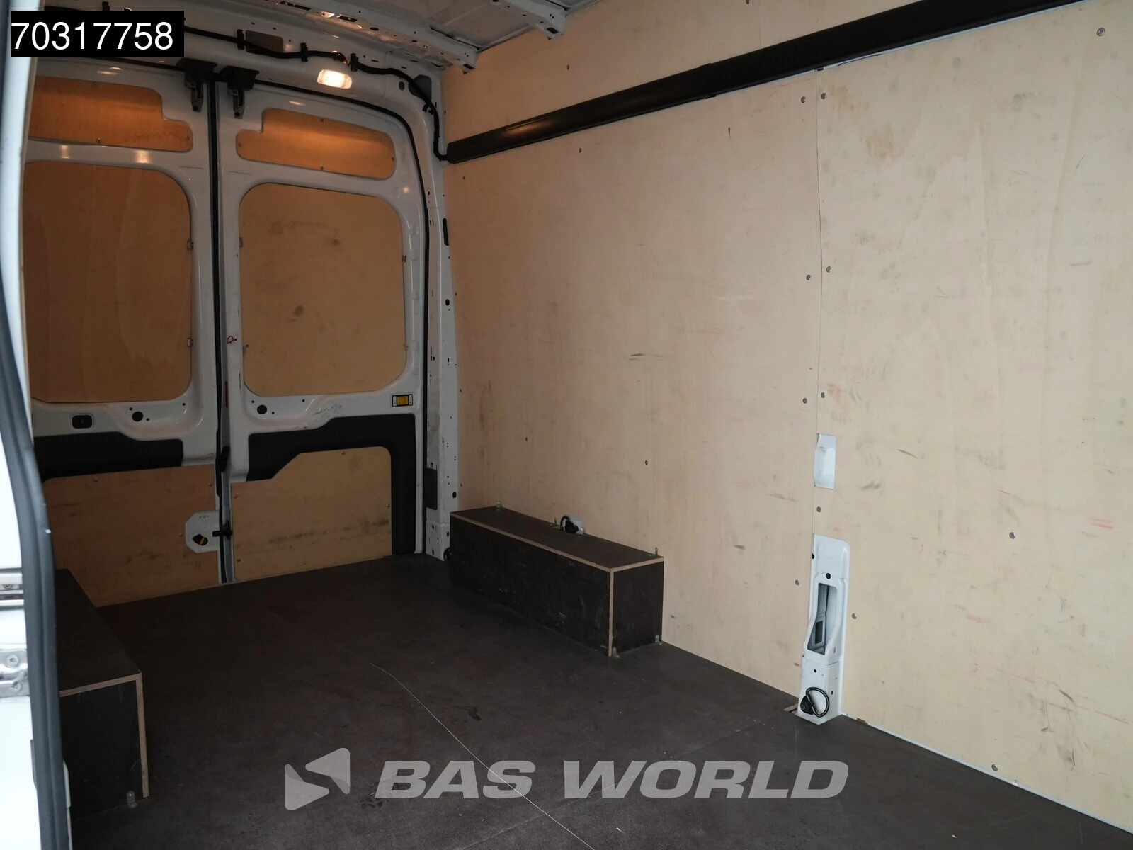 Hoofdafbeelding Ford E-Transit