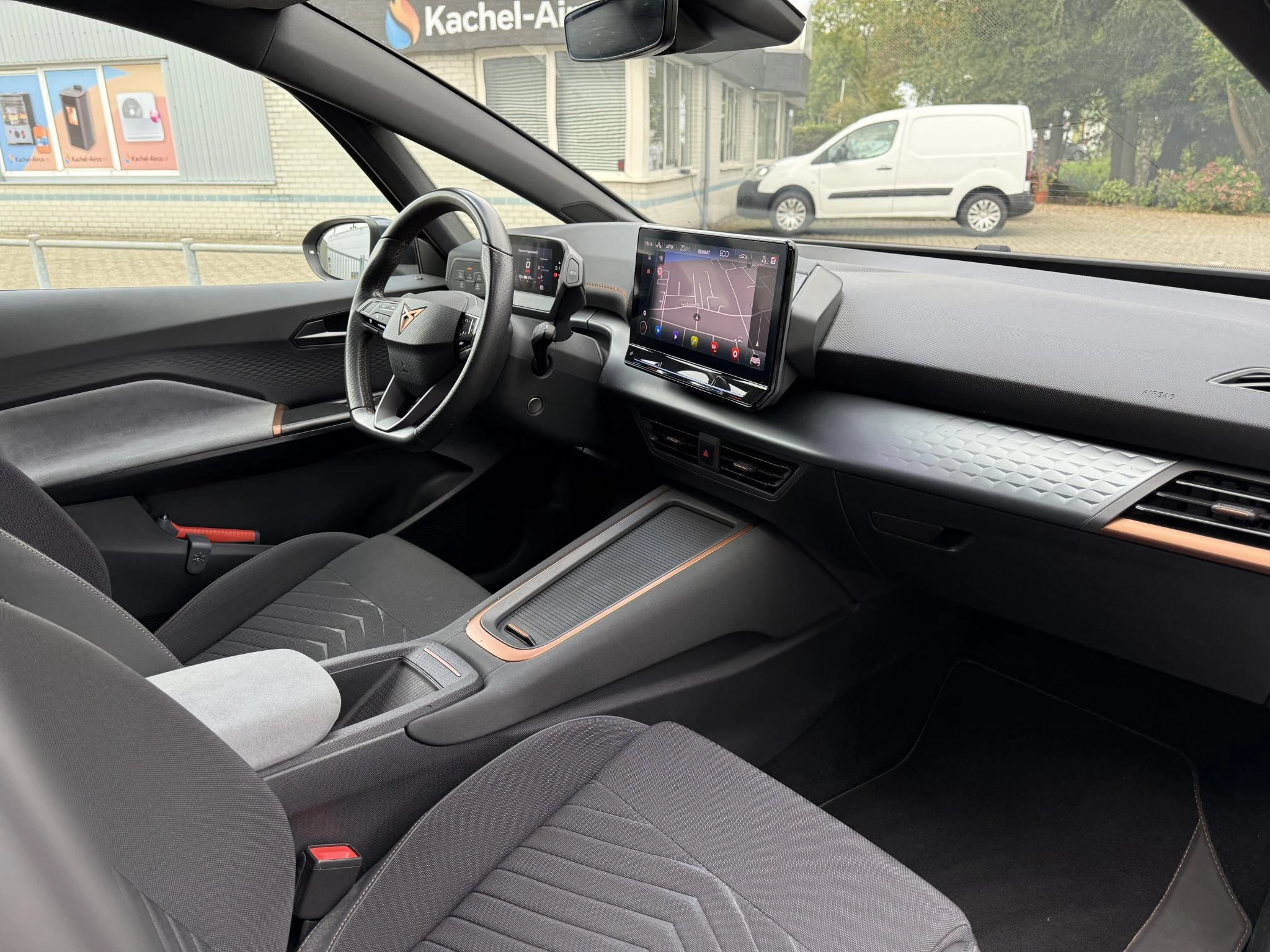 Hoofdafbeelding CUPRA Born