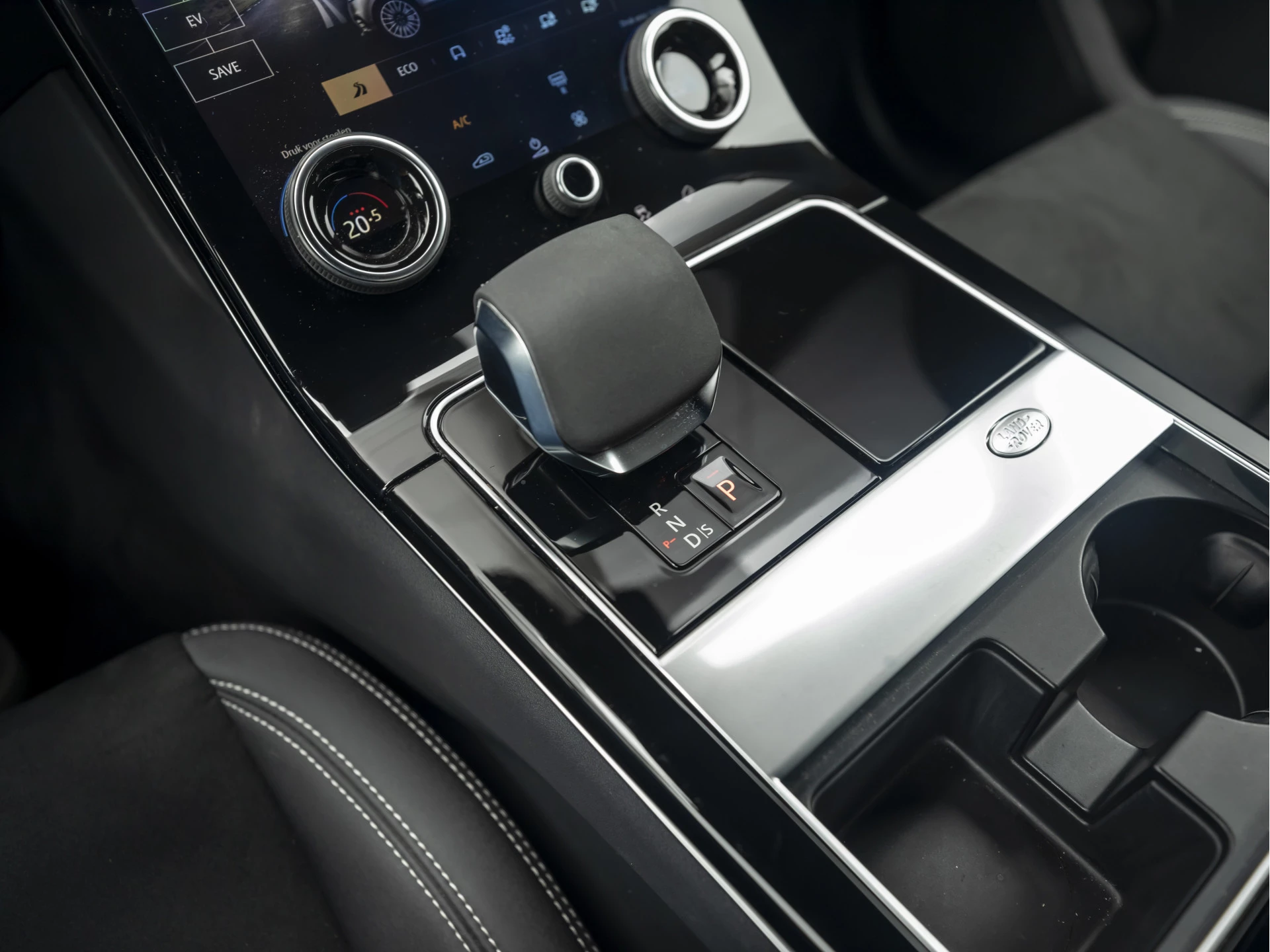 Hoofdafbeelding Land Rover Range Rover Velar