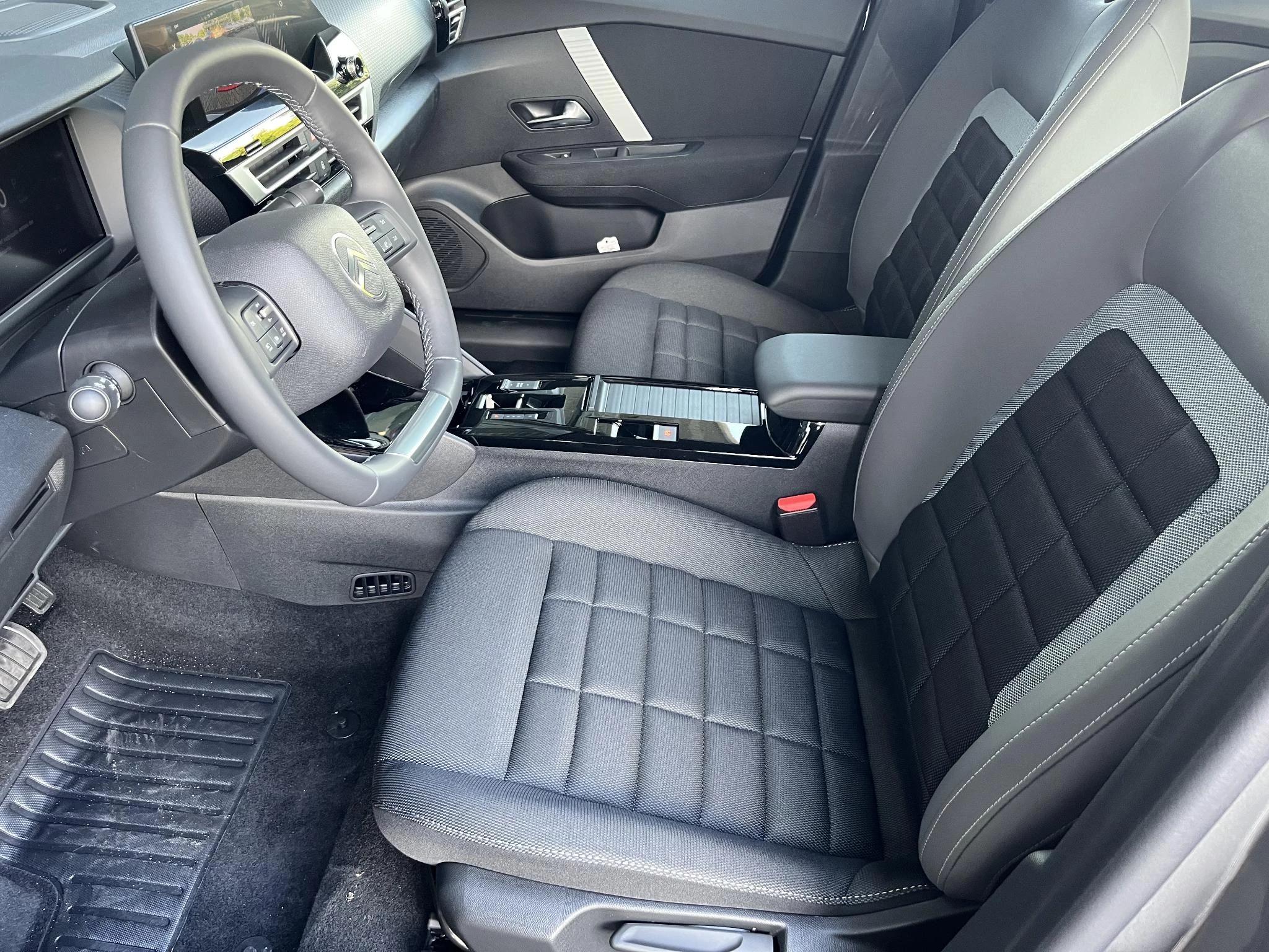 Hoofdafbeelding Citroën ë-C4