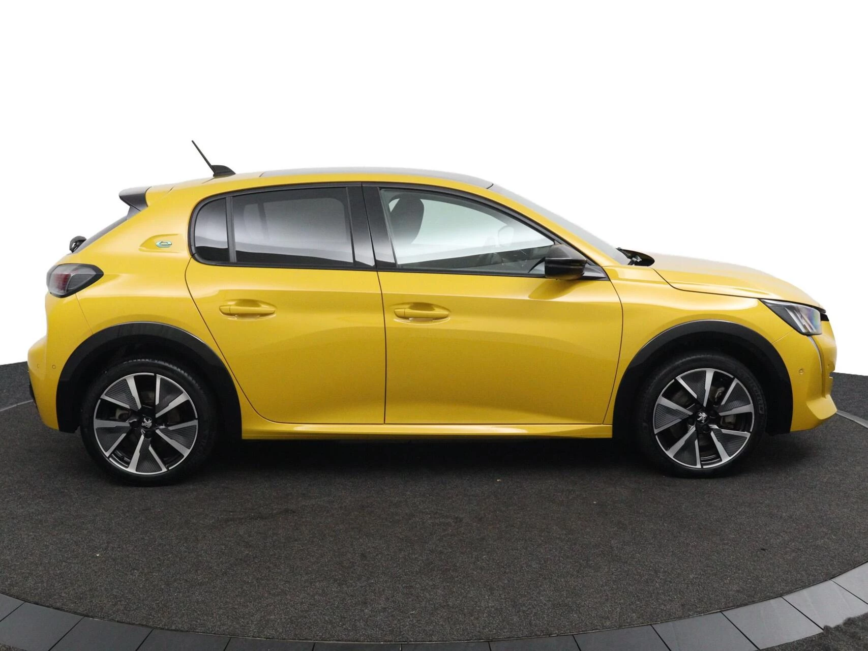 Hoofdafbeelding Peugeot e-208