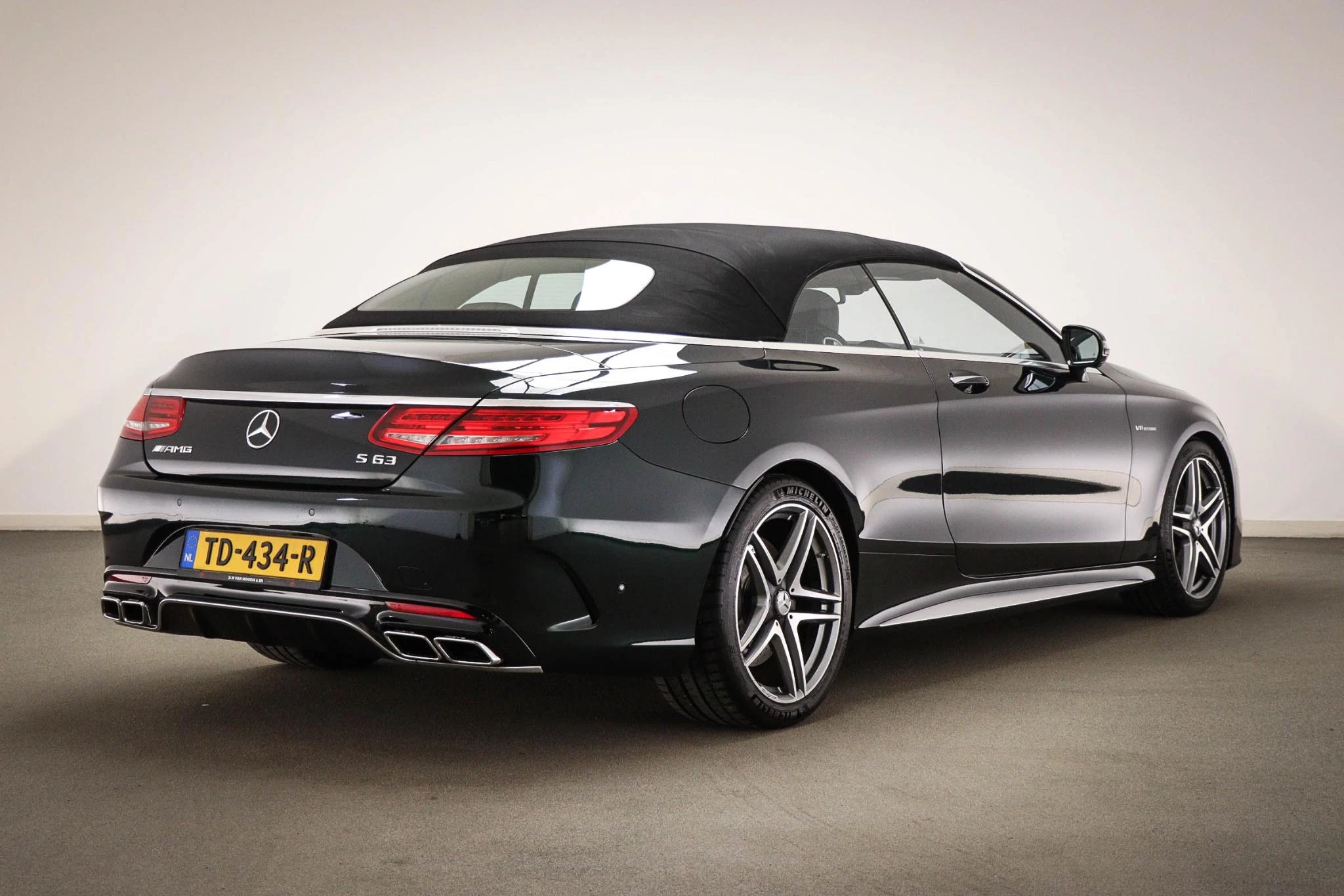 Hoofdafbeelding Mercedes-Benz S-Klasse