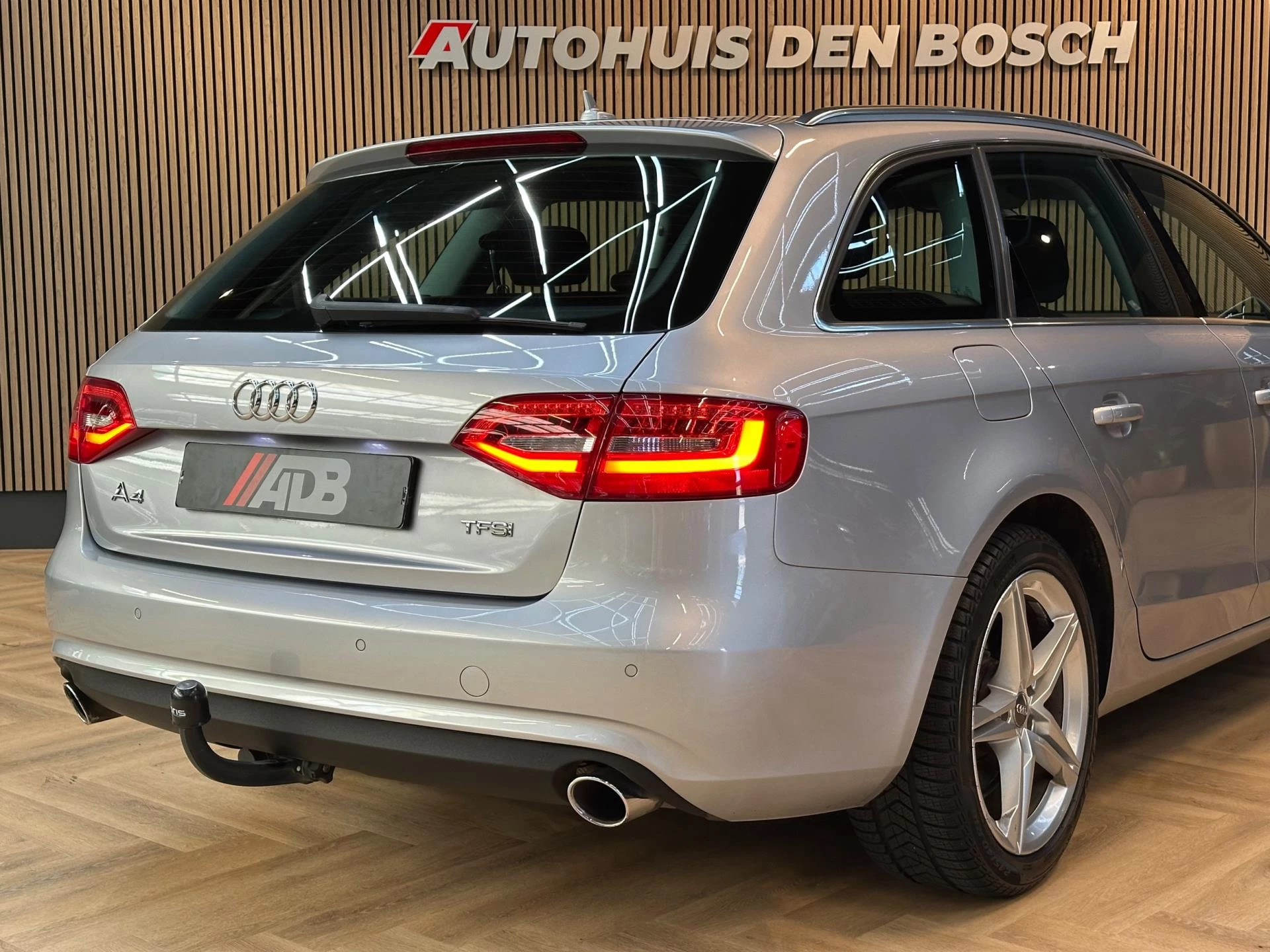 Hoofdafbeelding Audi A4