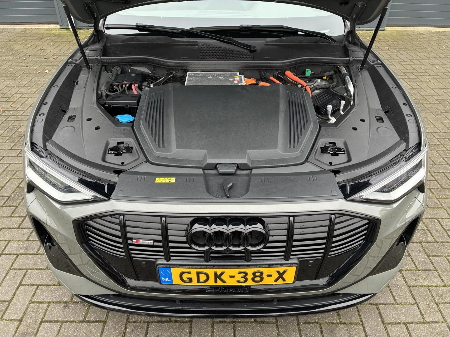 Hoofdafbeelding Audi e-tron