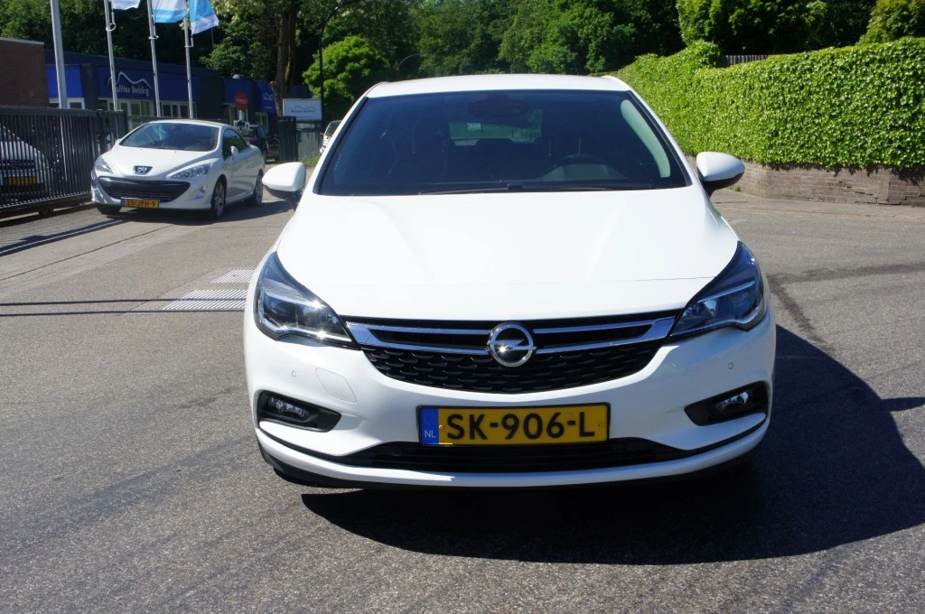 Hoofdafbeelding Opel Astra