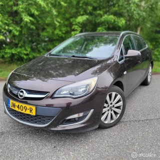 Opel Astra Sports Tourer 1.4 Turbo Sport +