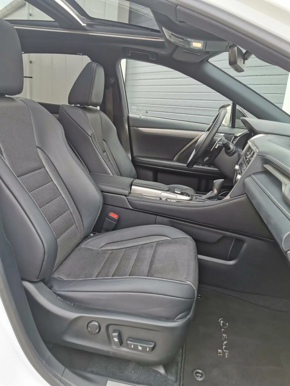 Hoofdafbeelding Lexus RX