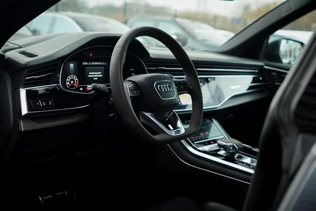 Hoofdafbeelding Audi Q8