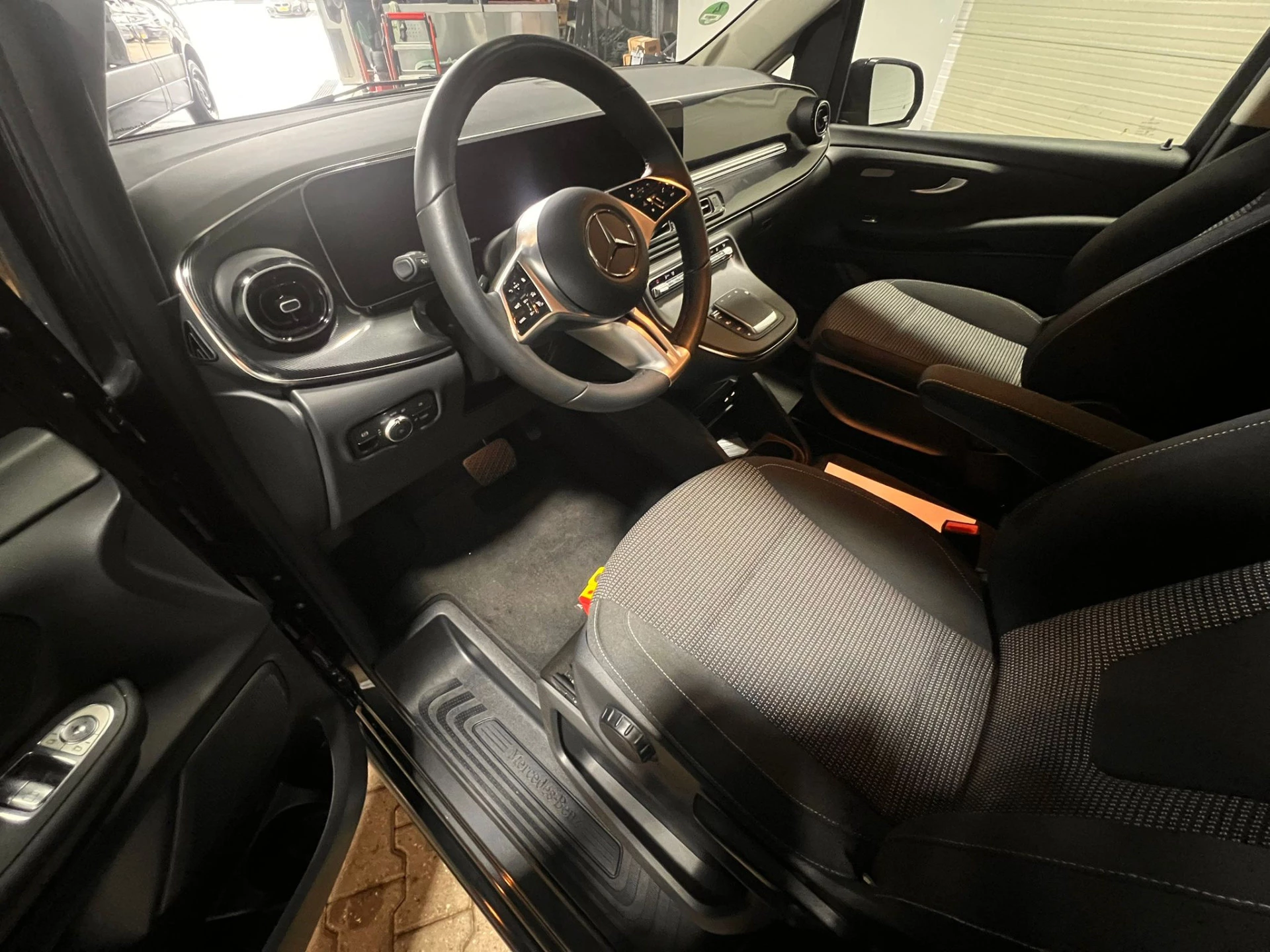 Hoofdafbeelding Mercedes-Benz EQV