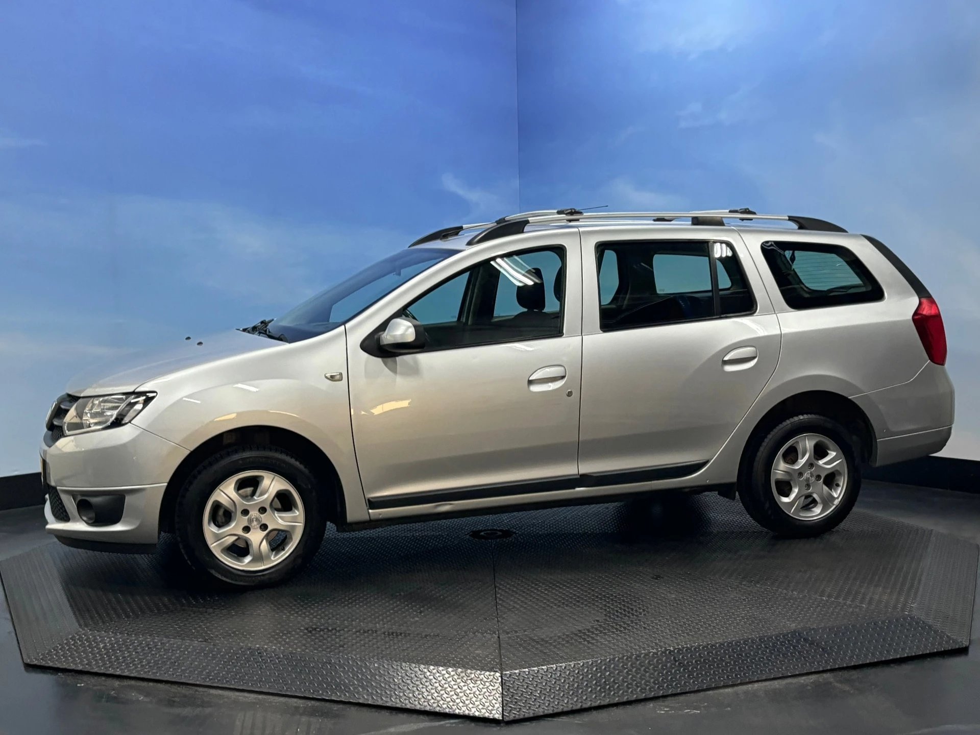 Hoofdafbeelding Dacia Logan