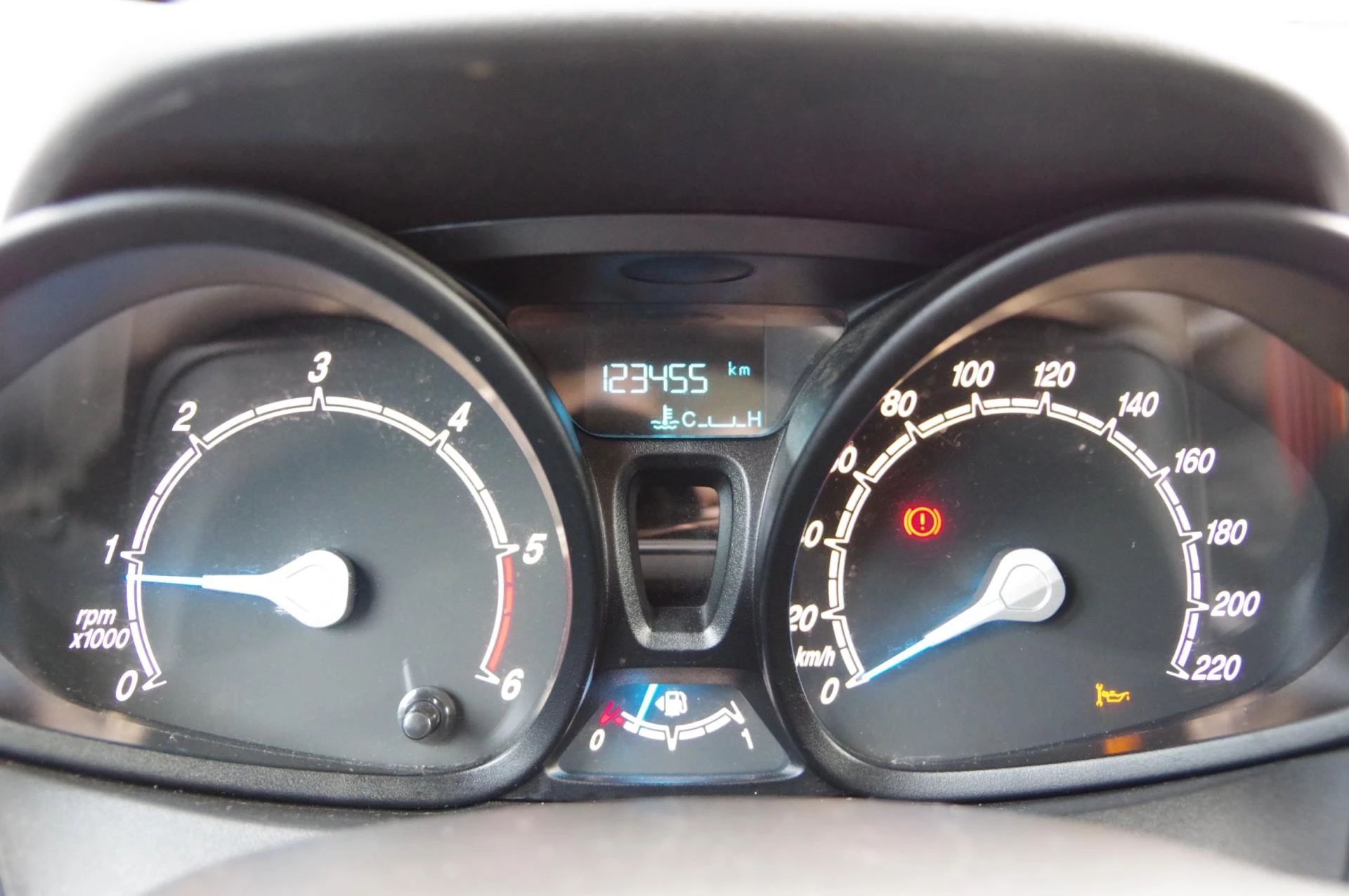 Hoofdafbeelding Ford Transit Courier