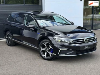 Volkswagen Passat 1.4 TSI PHEV GTE Business Vol! |Pano|Trehk