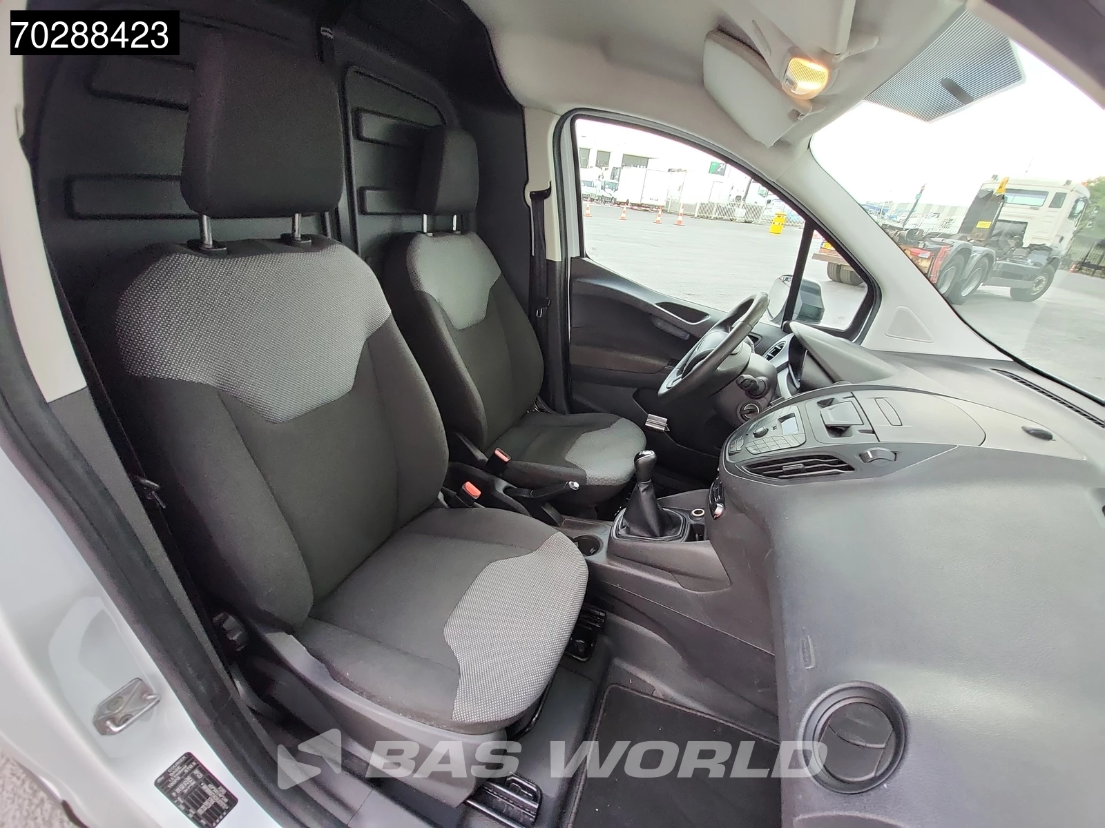 Hoofdafbeelding Ford Transit Courier