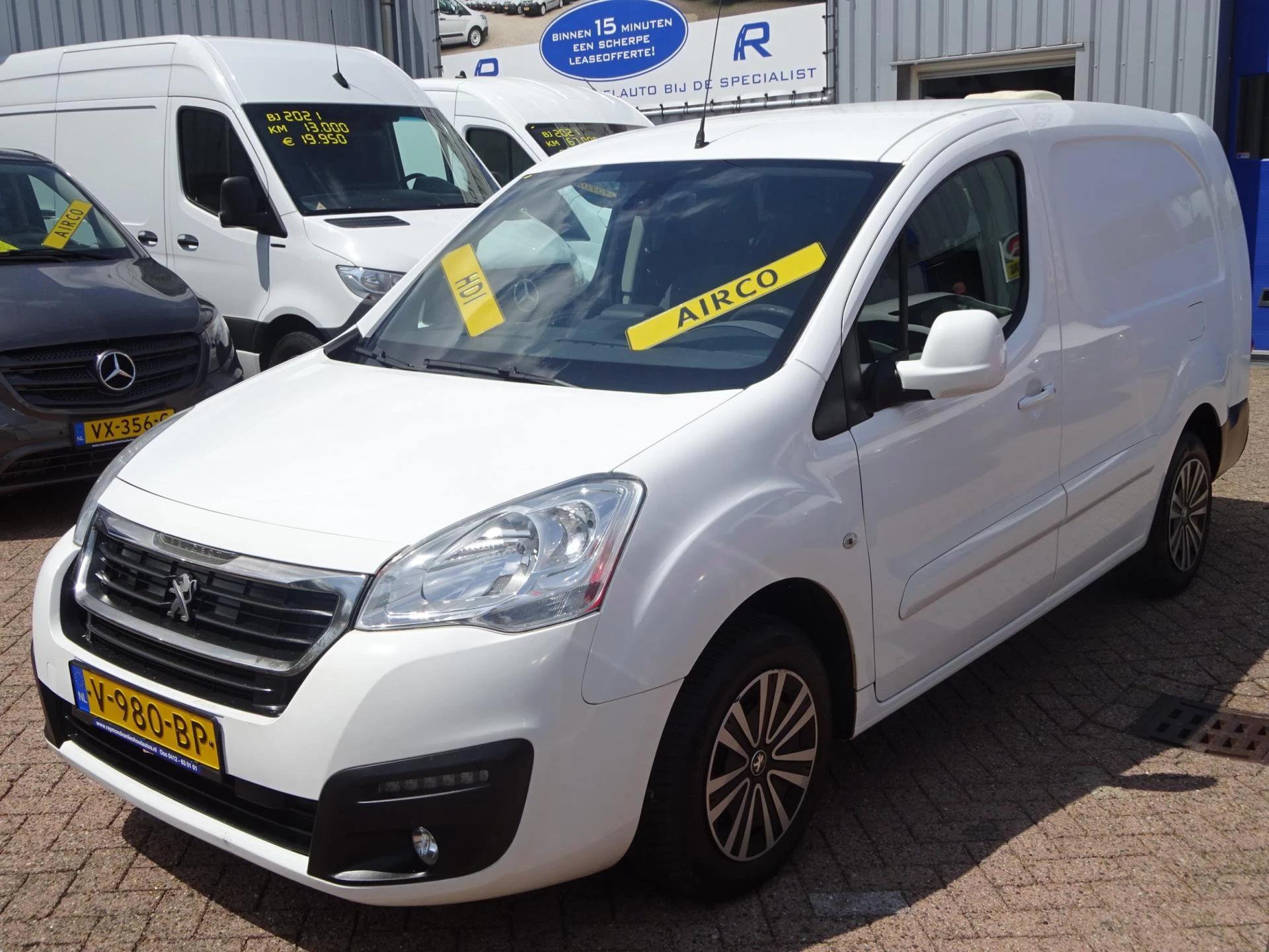 Hoofdafbeelding Peugeot Partner
