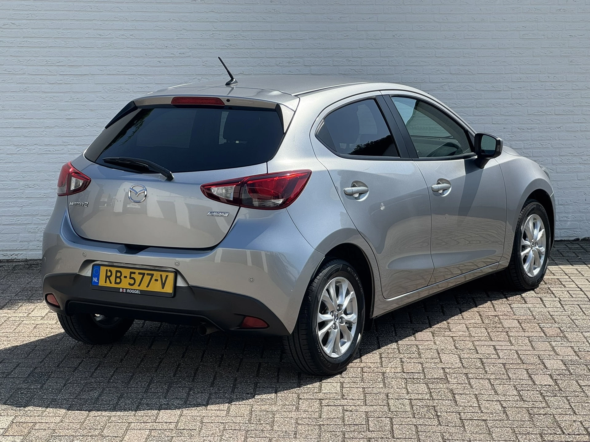 Hoofdafbeelding Mazda 2