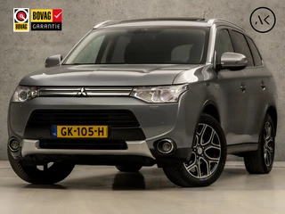 Mitsubishi Outlander 2.0 PHEV X-Line 204Pk Automaat (SCHUIFDAK, NAVIGATIE, CAMERA, LEDEREN SPORTSTOELEN, STOELVERWARMING, TREKHAAK, KEYLESS, GETINT GLAS, NIEUWSTAAT)