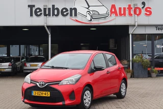 Toyota Yaris 1.0 VVT-i Access Radio cd speler, Elektrische ramen, Trekhaak