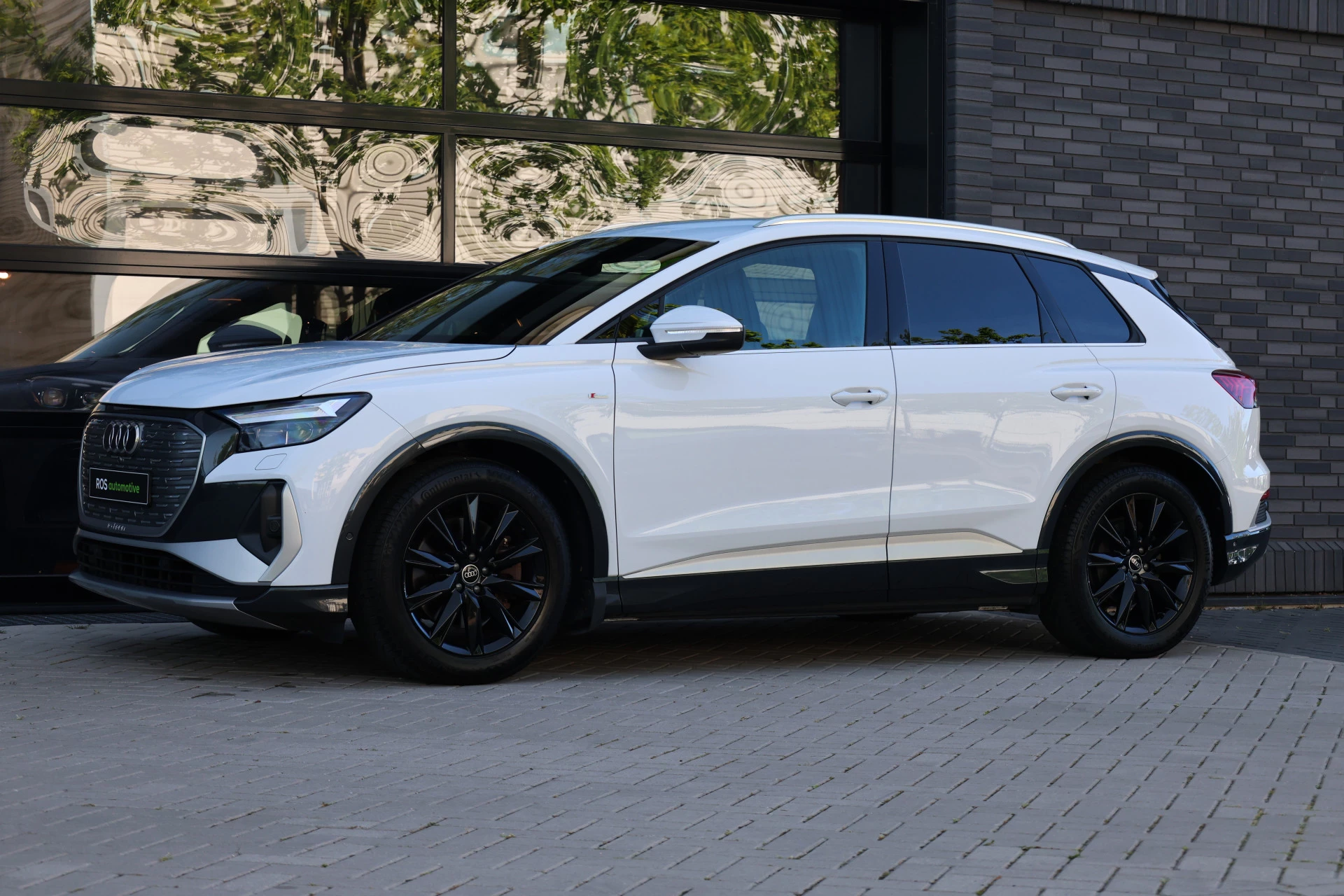 Hoofdafbeelding Audi Q4 e-tron